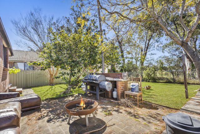 8 Parkdale Avenue, Horsley - photo 5